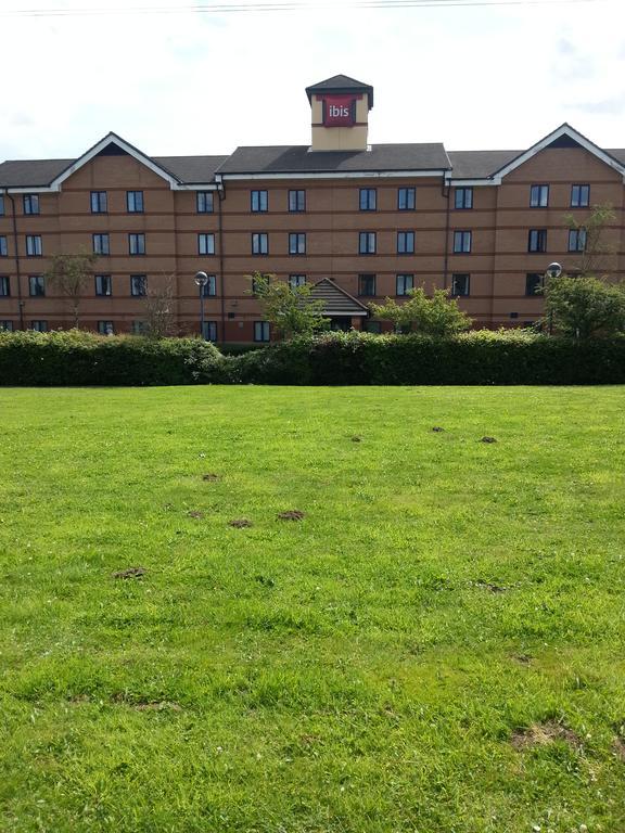 Ibis Rotherham East - Exterior foto