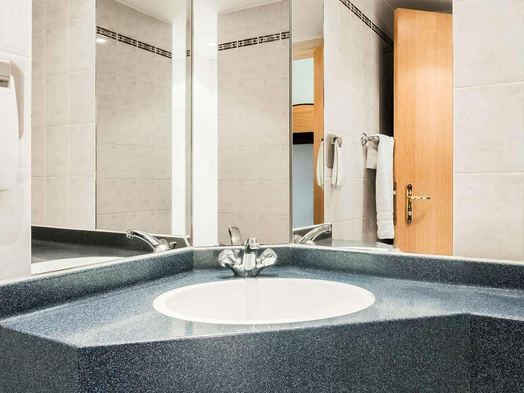 Ibis Rotherham East - Quarto foto