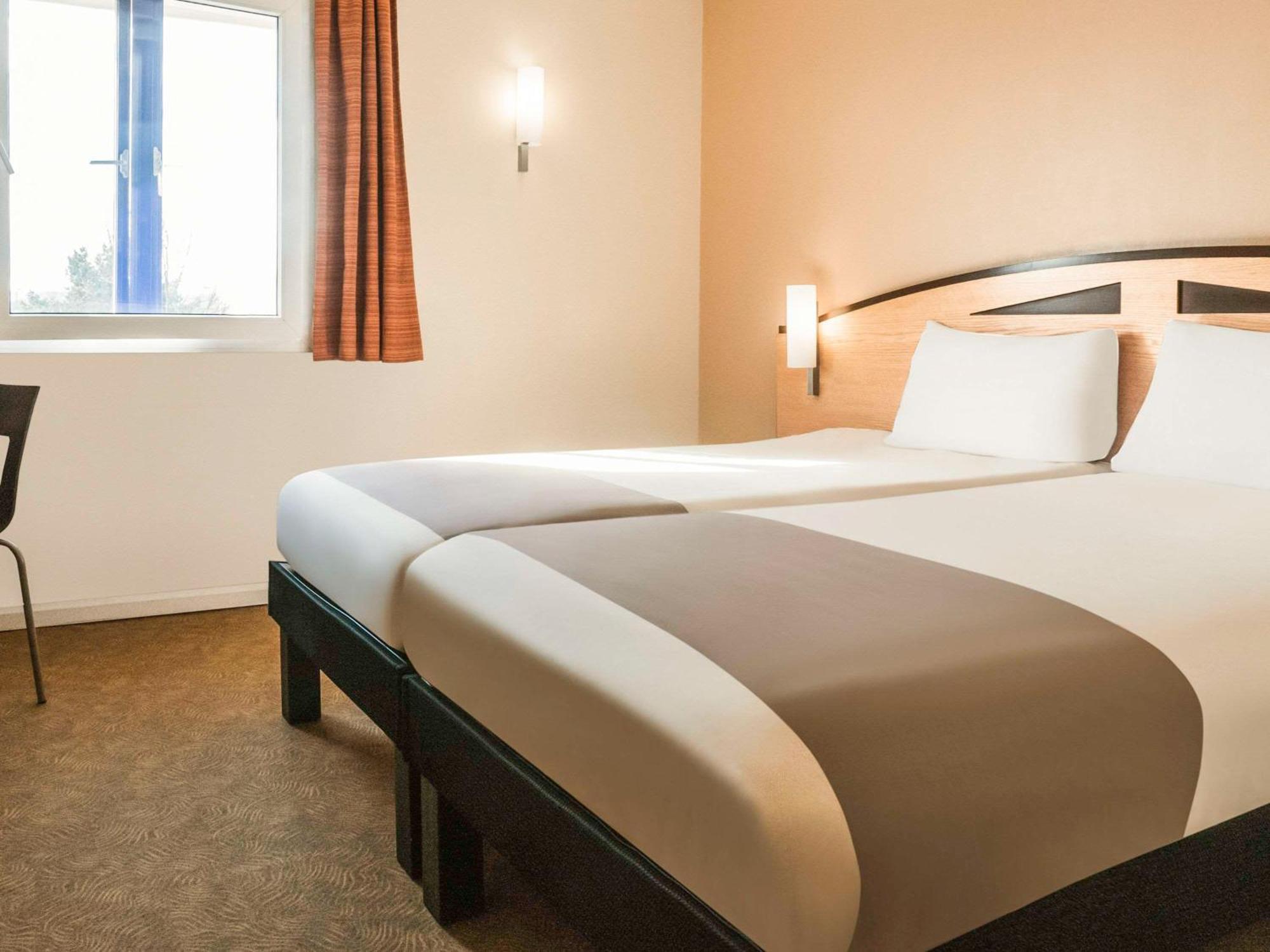 Ibis Rotherham East - Exterior foto